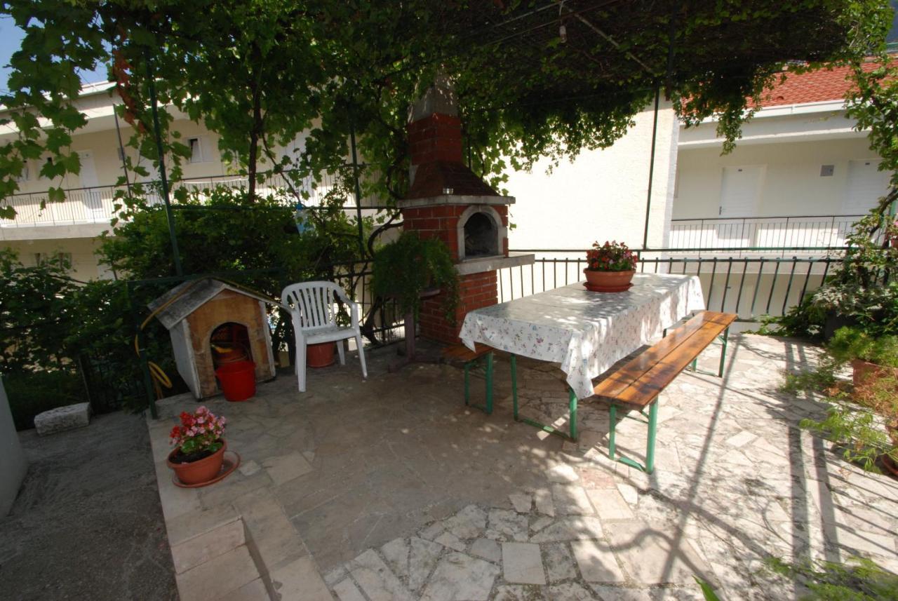 Apartmani Danica กราดัซ ภายนอก รูปภาพ