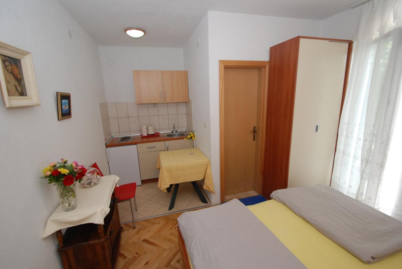Apartmani Danica กราดัซ ภายนอก รูปภาพ