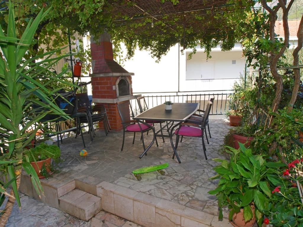 Apartmani Danica กราดัซ ภายนอก รูปภาพ